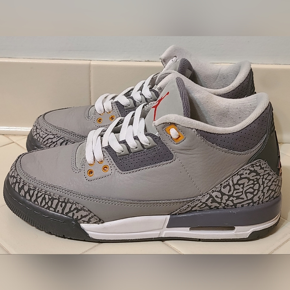 Jordan 3 Retro Cool Grey 2021 GS Size 6.5Y